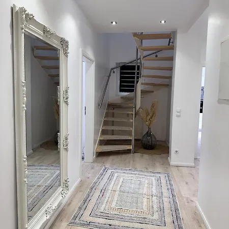 Wunderschoene In Linden Apartament *